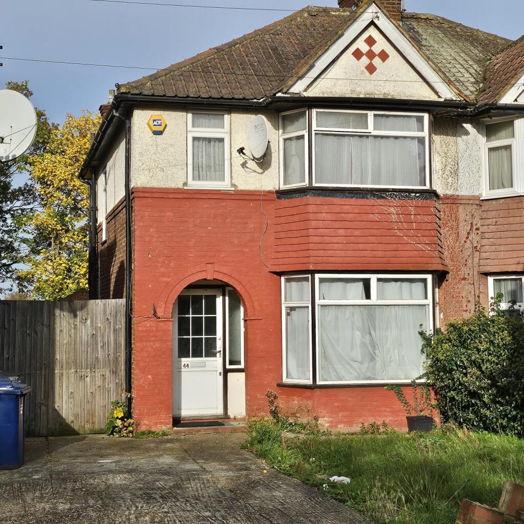 Main image of property: Grampian Gardens, London, NW2