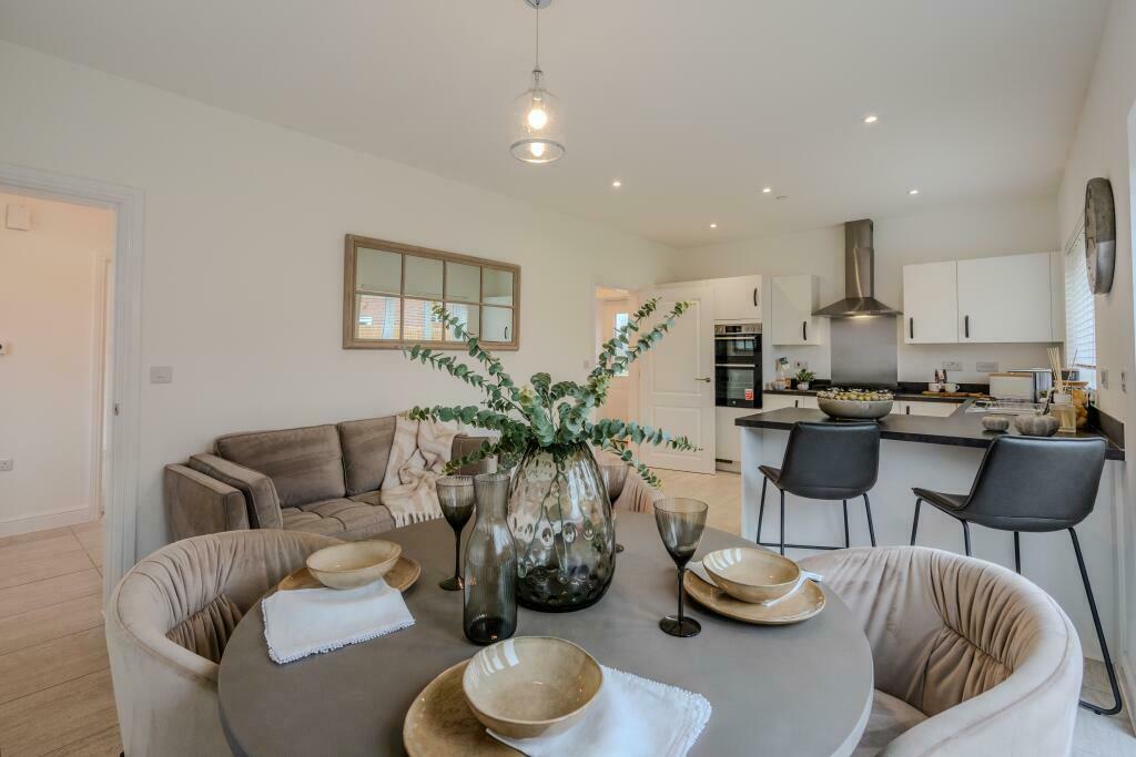 Additional property image - Ffordd Bayley/ Bayley Road,
Deeside,
Flintshire,
CH5 2GH