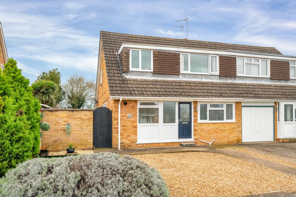 3 bedroom semi-detached house for sale in Ainsdale Drive, Werrington Village, Peterborough, PE4
