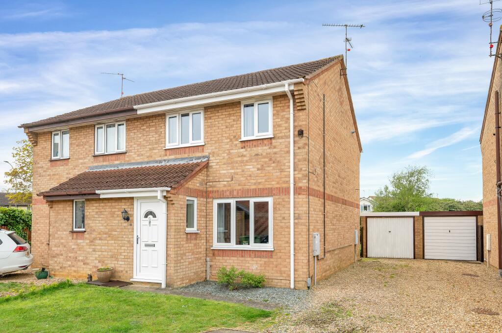 3 bedroom semi-detached house for sale in Wycliffe Grove, Werrington, Peterborough, PE4