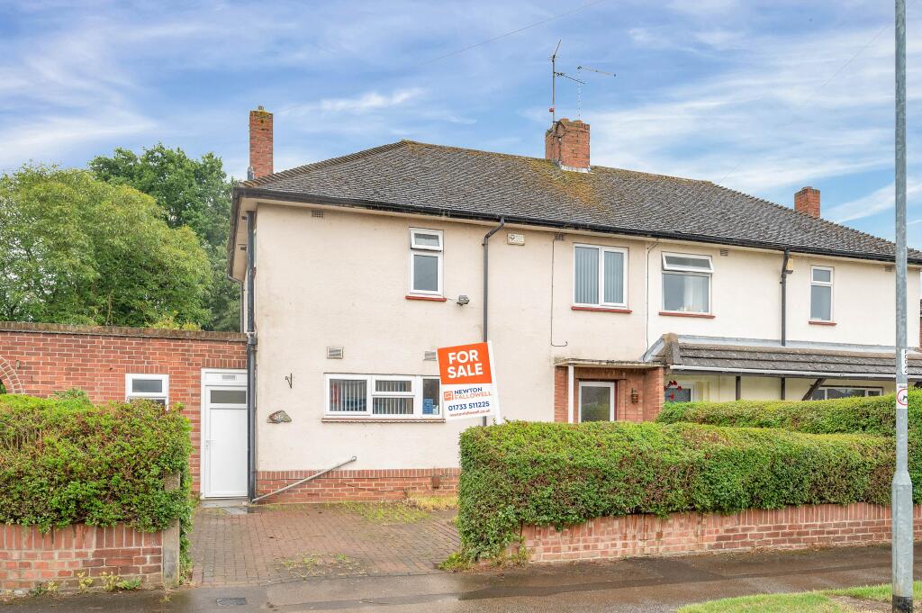 3 bedroom semidetached house for sale in Cerris Road, Dogsthorpe