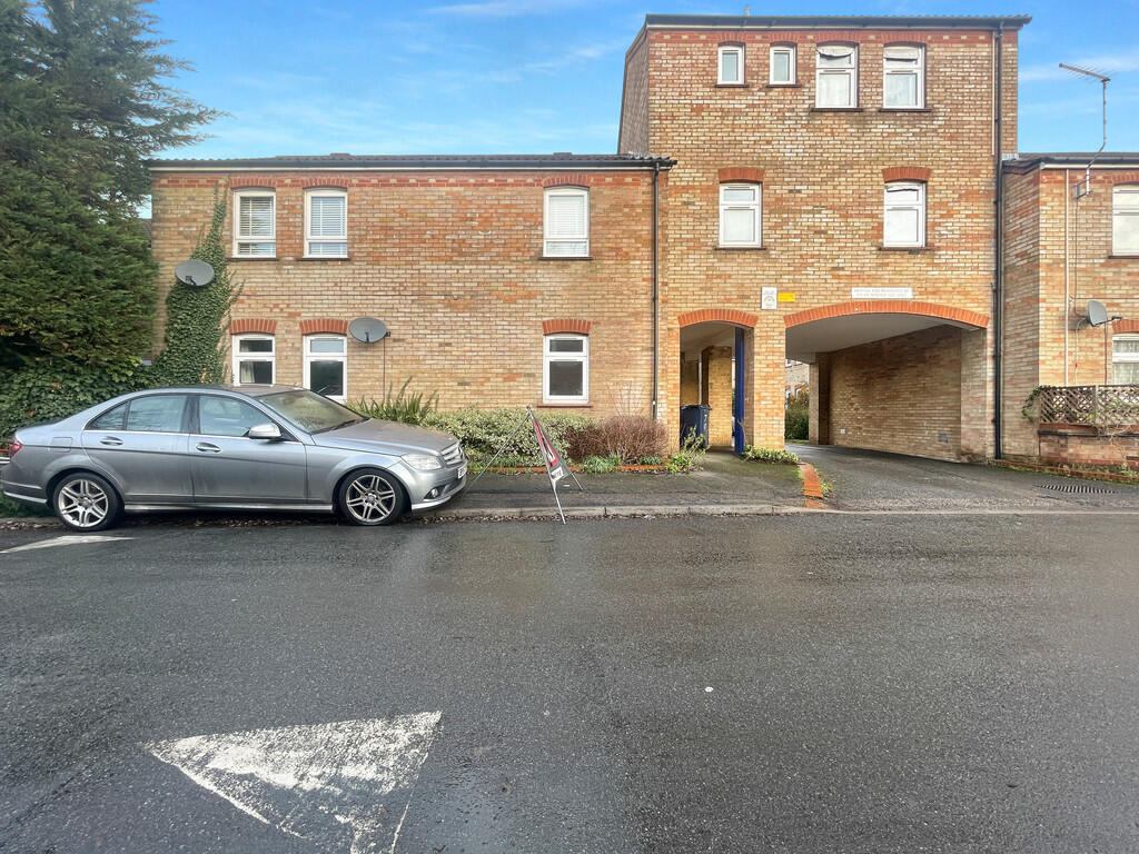 Main image of property: Minerva Way, Cambridge