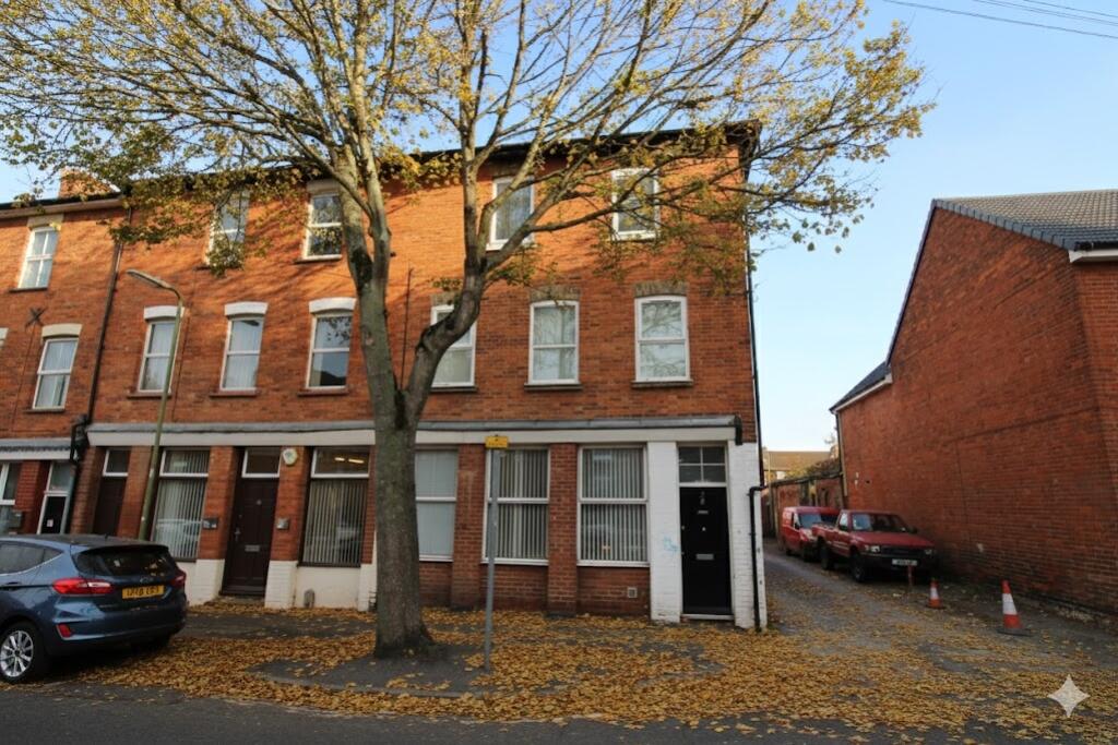 Main image of property: Queens Road, Farnborough, Hants, GU14