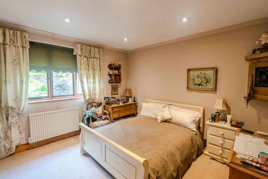 Additional property image - The Rake, Neston, CH64 5