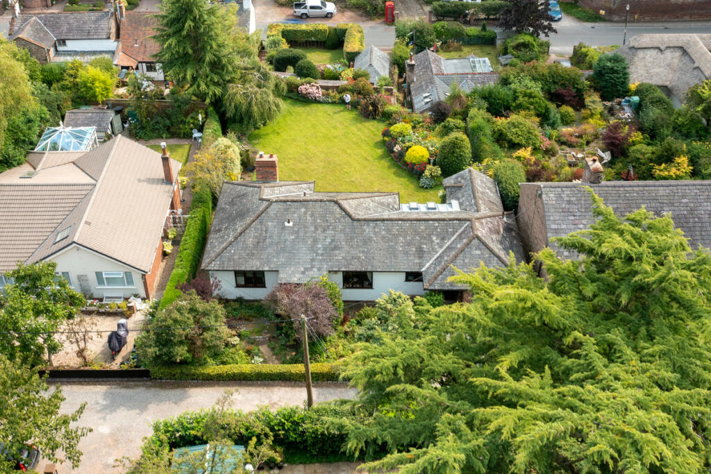 Additional property image - The Rake, Neston, CH64 5