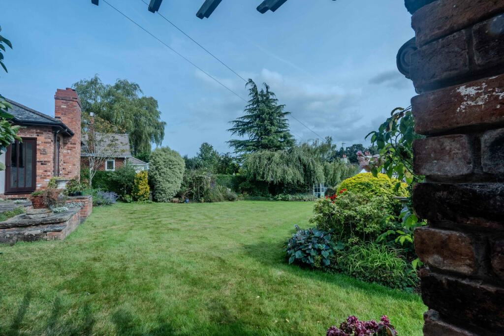 Additional property image - The Rake, Neston, CH64 5