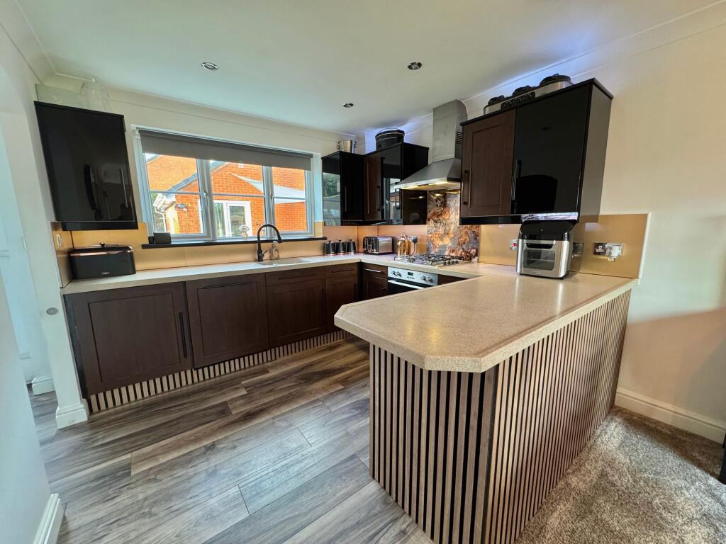 Additional property image - Daffodil Drive, Bedworth, CV12