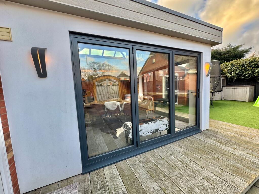 Additional property image - Daffodil Drive, Bedworth, CV12