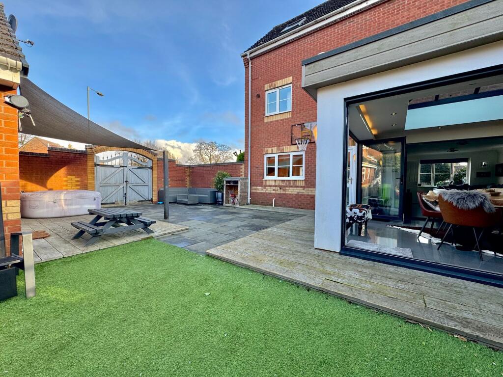 Additional property image - Daffodil Drive, Bedworth, CV12