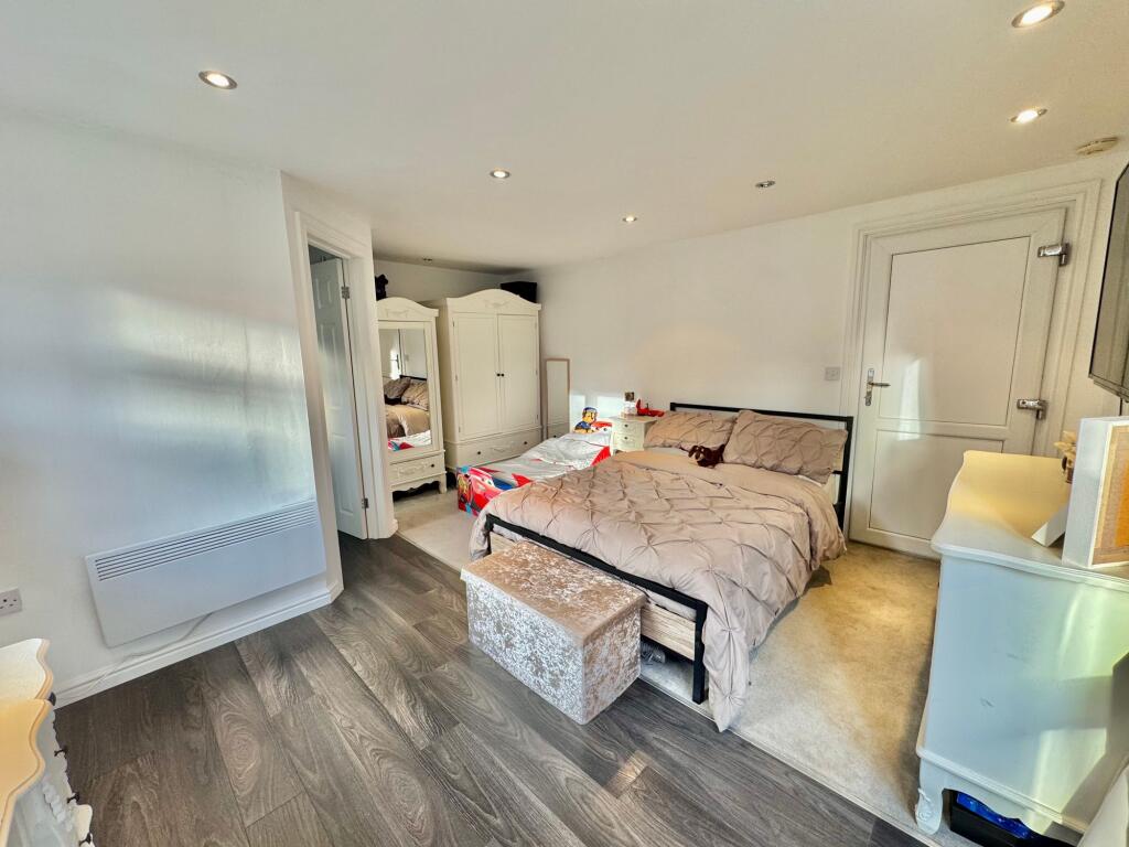 Additional property image - Daffodil Drive, Bedworth, CV12