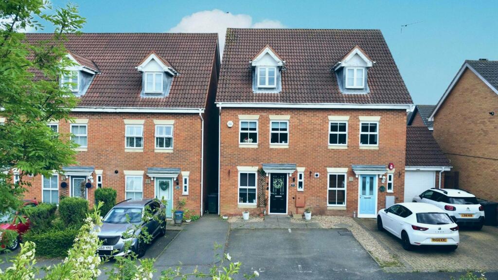 Main image of property: Lilleburne Drive, Nuneaton, CV10