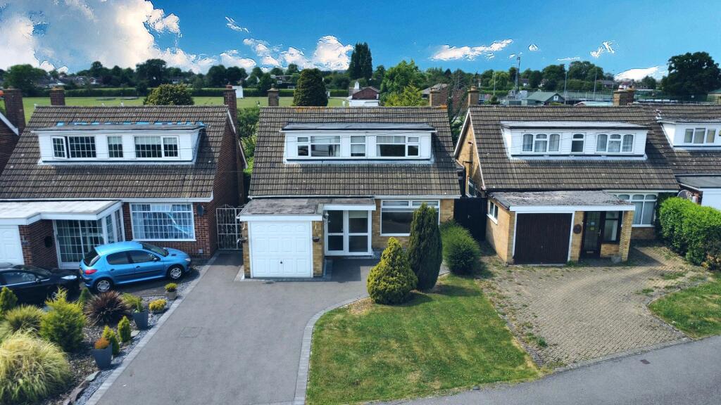 Main image of property: Windermere Avenue, Nuneaton, CV11