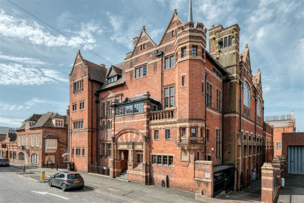 1 bedroom apartment for sale in Victoria Institute, Worcester, WR1 1DF, WR1