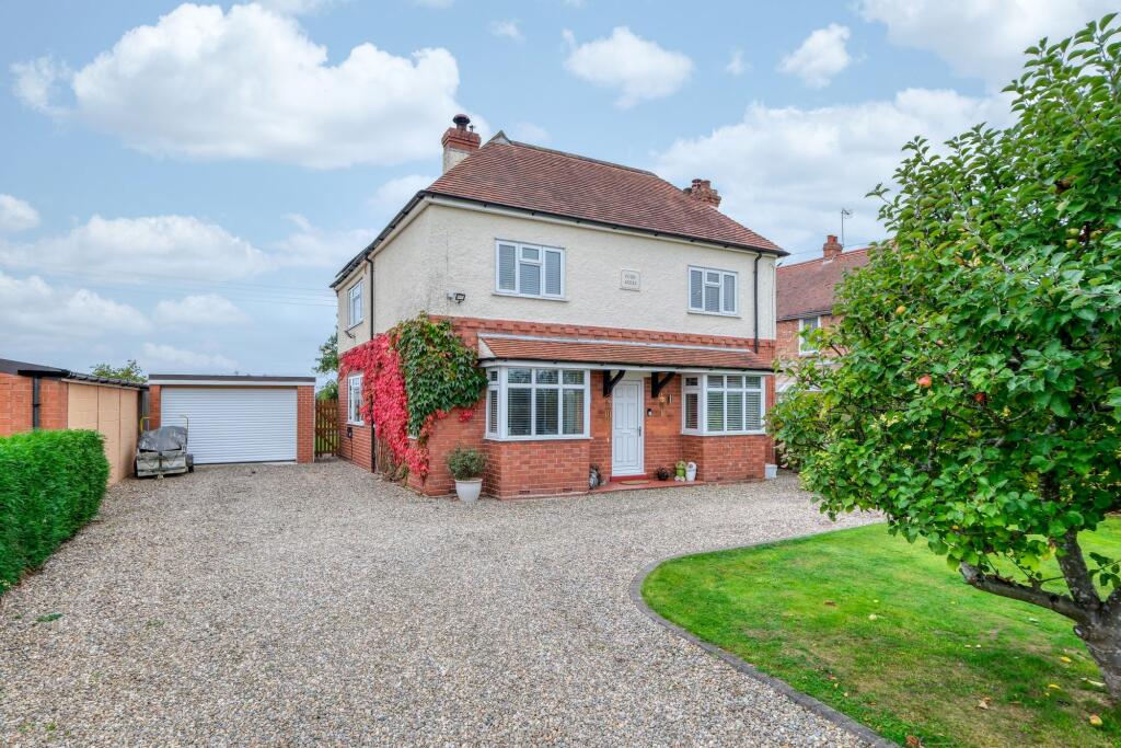 Main image of property: Moseley Road, Worcester, WR2 6NJ