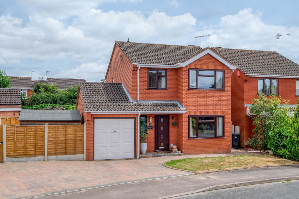 Main image of property: Cormorant Rise, Worcester, WR2 4BA