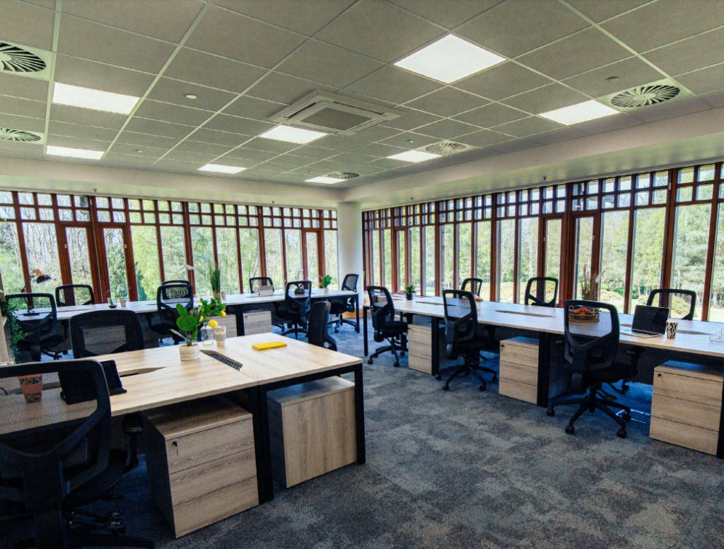 Flexible office suites