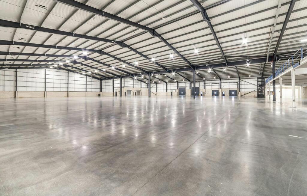 The Broadlands Interior.jpg