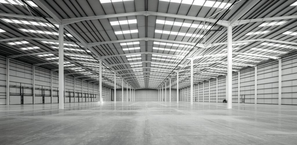 wwwandrewhendrycom70 grey.jpg