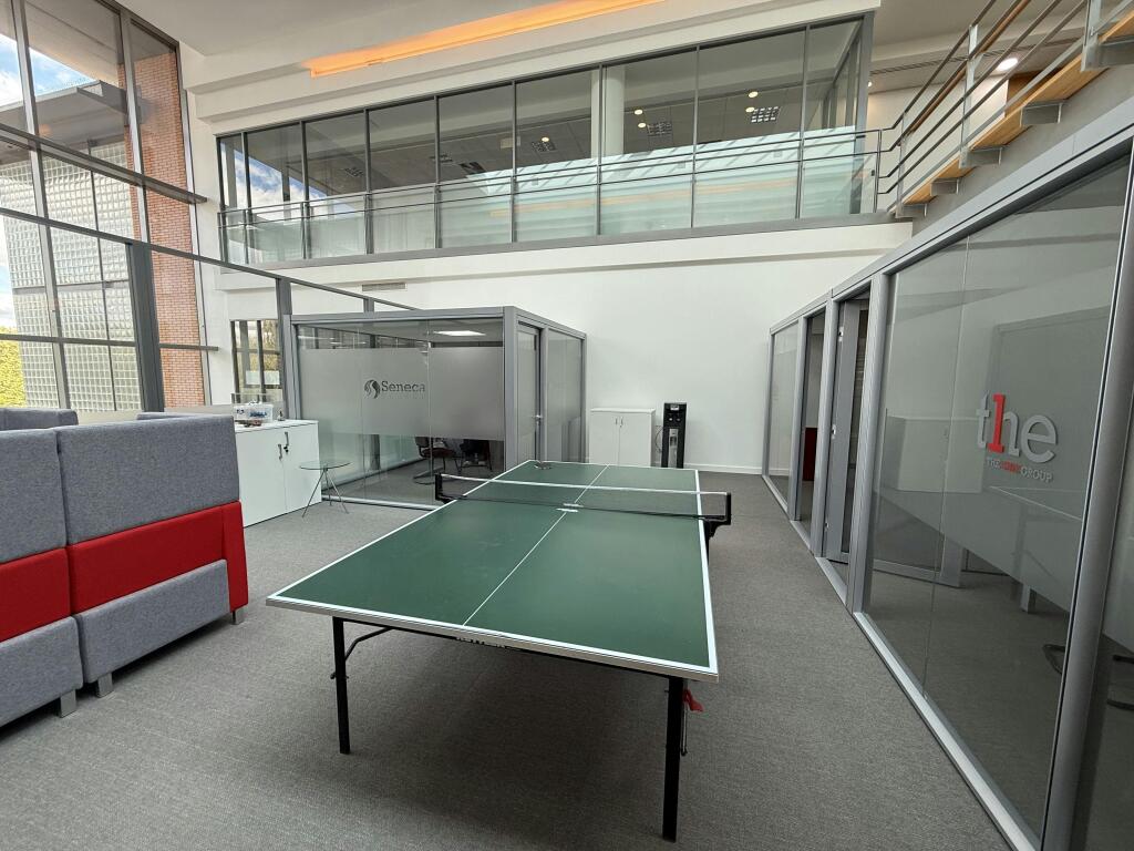 Mez and break out space