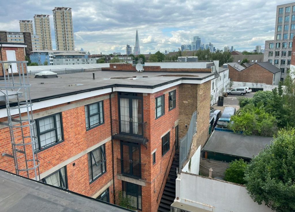 Chevron Apartments - view towards The Shard