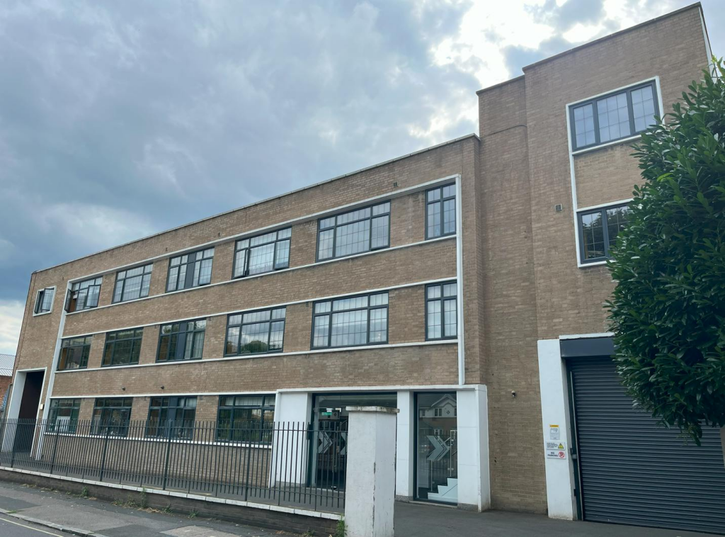 Chevron Apartments existing