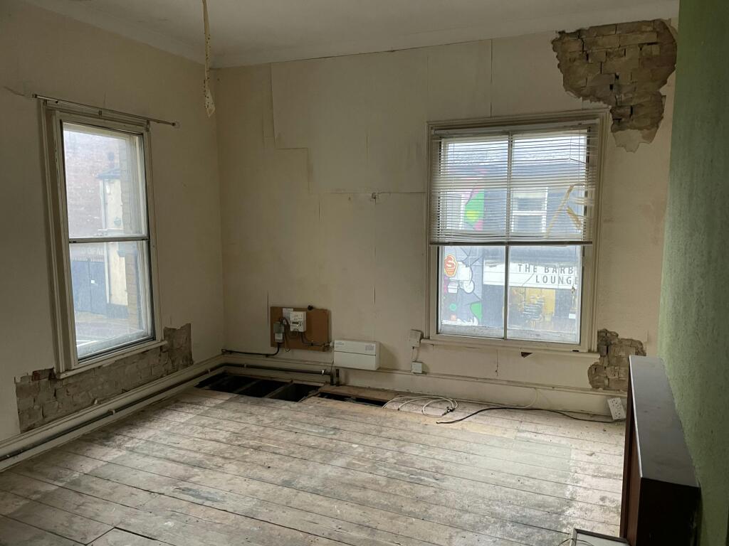 67 First Floor Front.jpeg