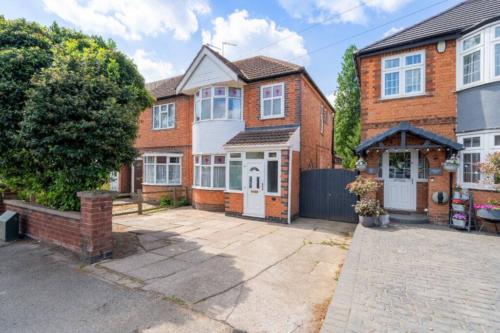 Main image of property: Harborough Road, Oadby, Leicestershire, LE2