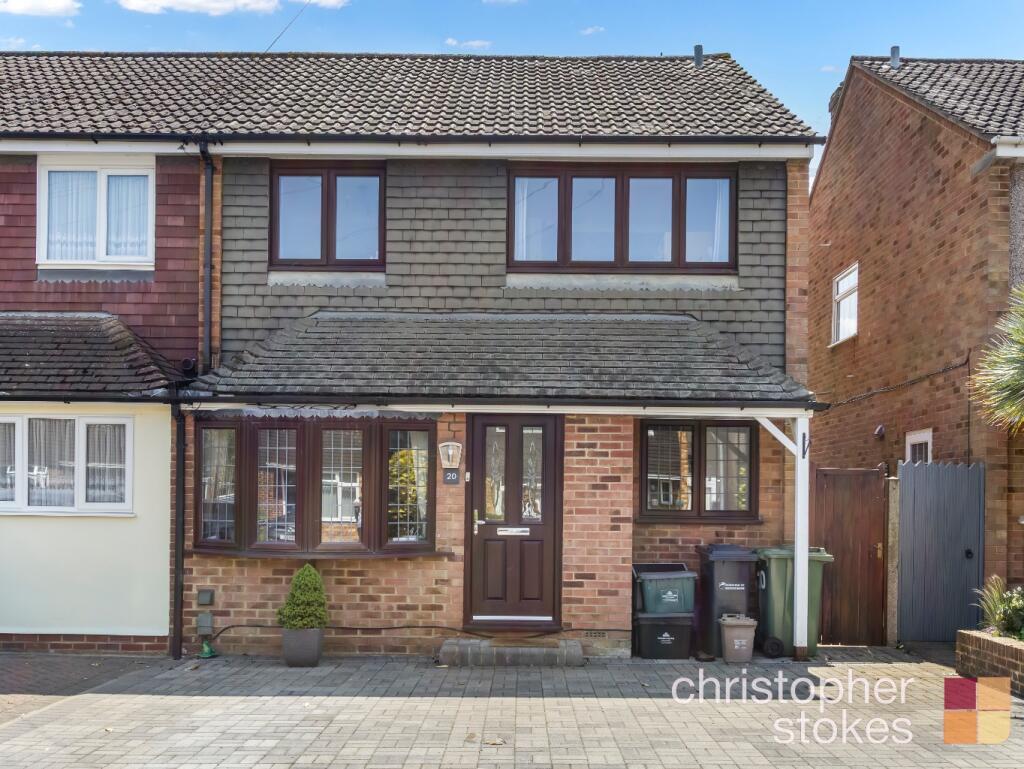 Main image of property: Ranworth Avenue, Hoddesdon, Hertfordshire, EN11 9NR