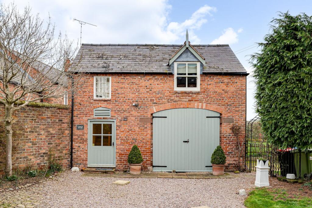Main image of property: Platts Lane, Hatton Heath, CH3