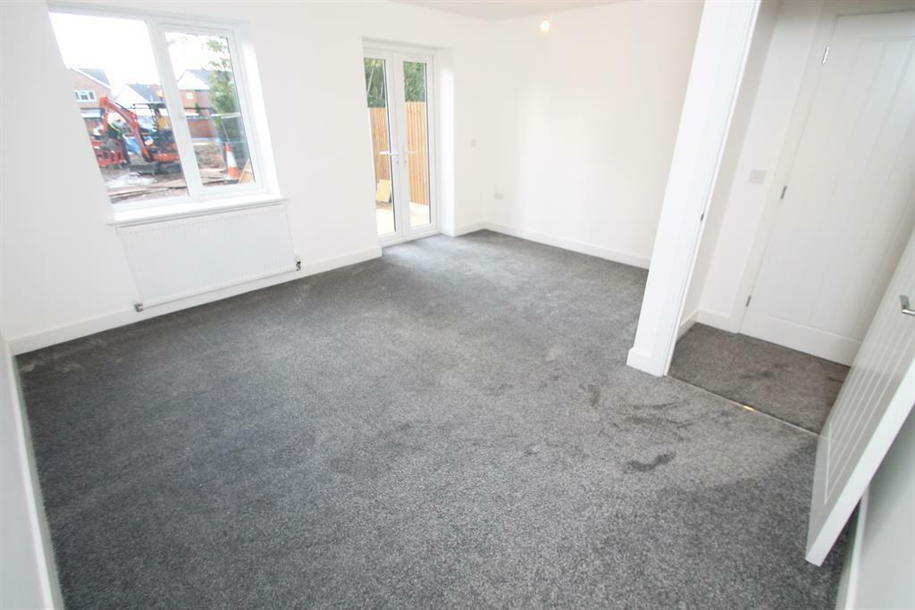 Additional property image - Evesham Road, Redditch, B97 5ER