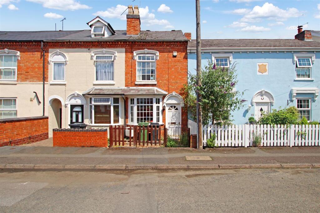 Main image of property: Prospect Road North, Redditch, B98 8NH