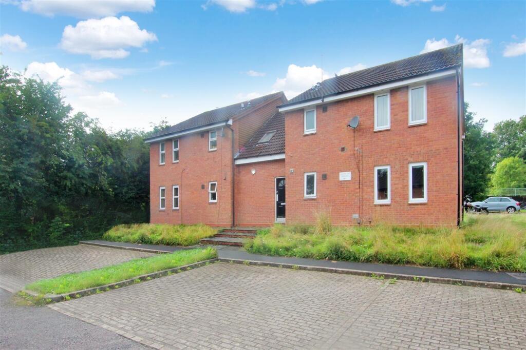 Main image of property: Tidbury Close, Redditch