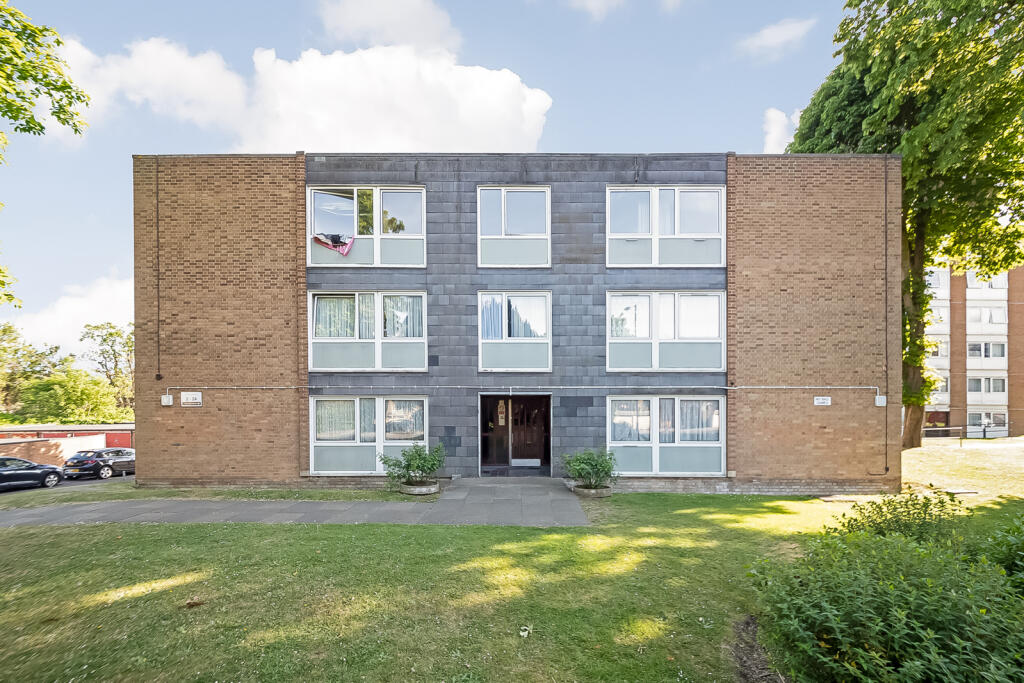 Main image of property: Priory Crescent, London, SE19
