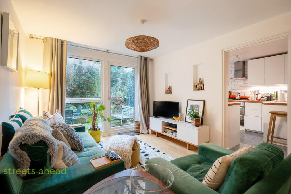 Main image of property: Beulah Hill, Crystal Palace, SE19