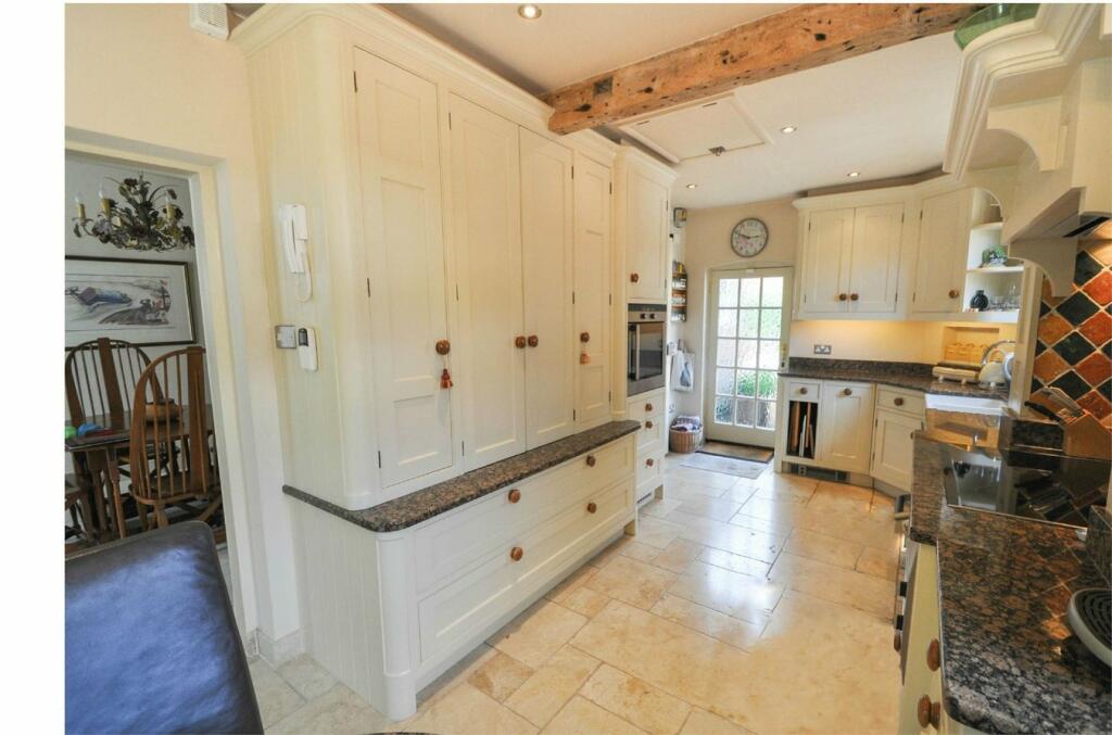 Additional property image - 17 Poole Road, WIMBORNE, BH21