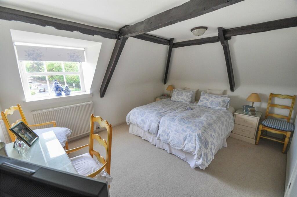 Additional property image - 17 Poole Road, WIMBORNE, BH21