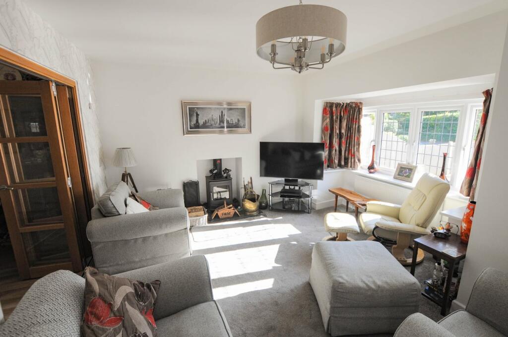 Additional property image - Magna Road, Bournemouth, BH11
