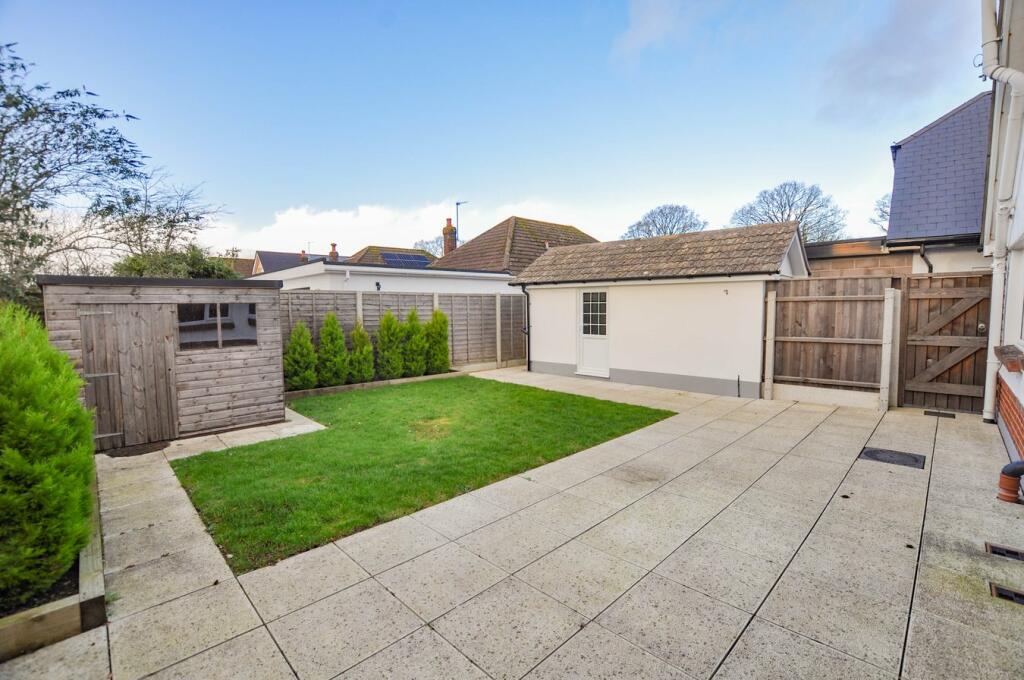 Additional property image - Hayes Close, Wimborne, BH21