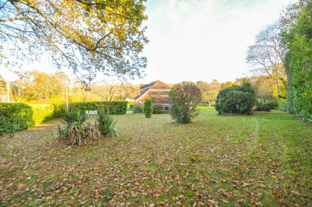 Additional property image - Lonnen Road, Wimborne, BH21