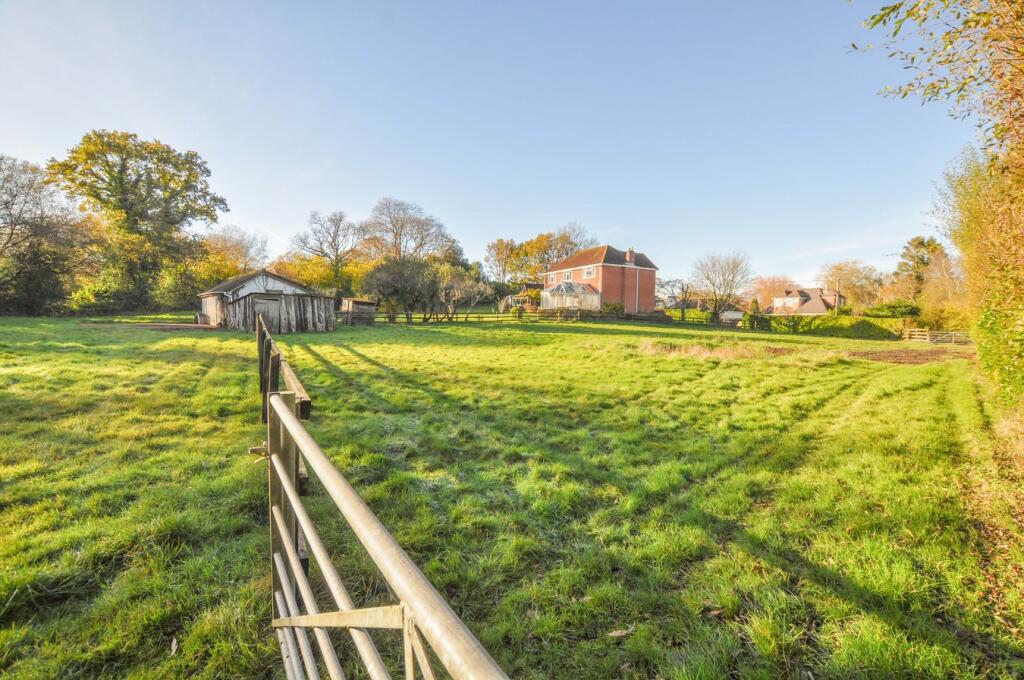 Additional property image - Lonnen Road, Wimborne, BH21
