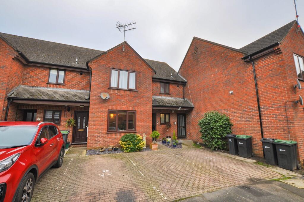 Additional property image - Sheppards Field, Wimborne, BH21