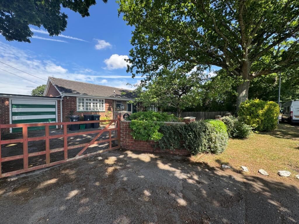 Main image of property: Lonnen Road, Wimborne, BH21