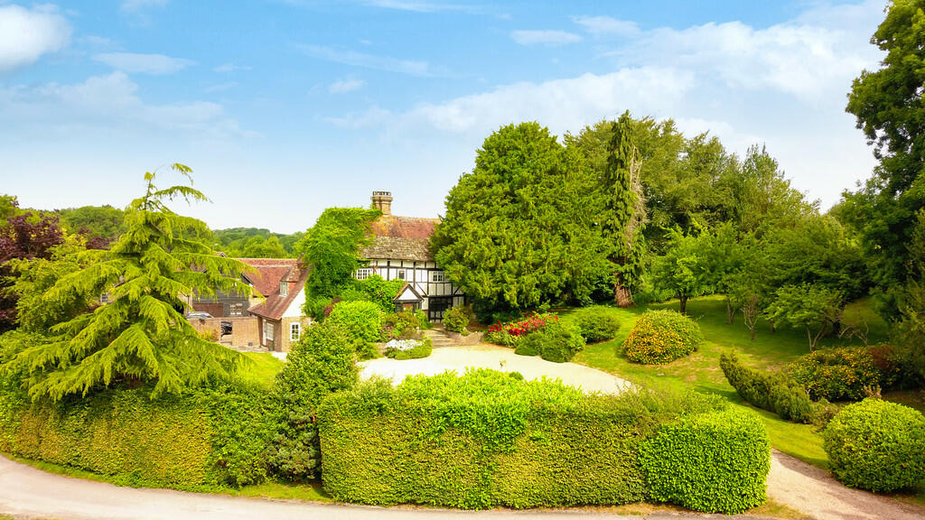 5 bedroom farm house for sale in Cuckfield, Haywards Heath, RH17