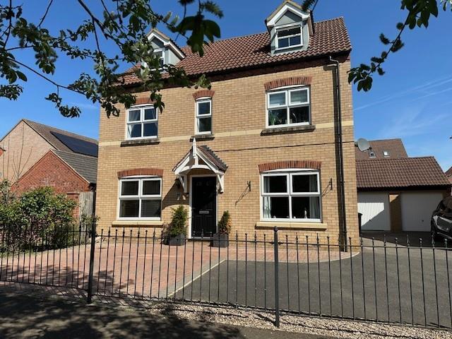 Main image of property: Slipton Road, Burton Latimer, Kettering