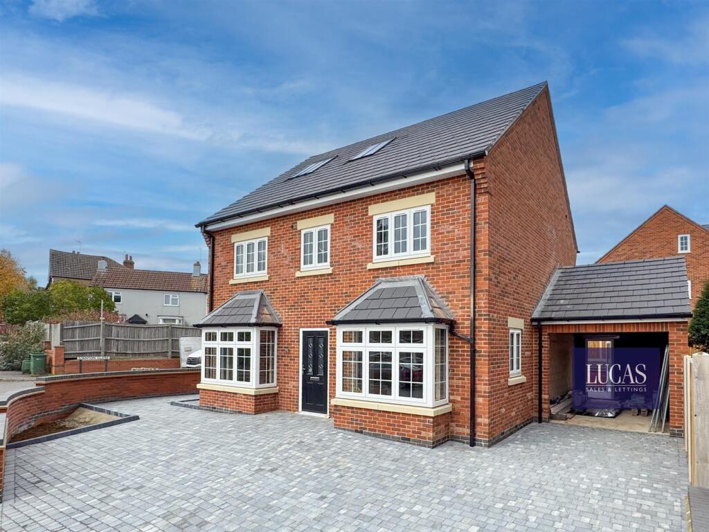 Main image of property: Rushton Road, Desborough, Kettering