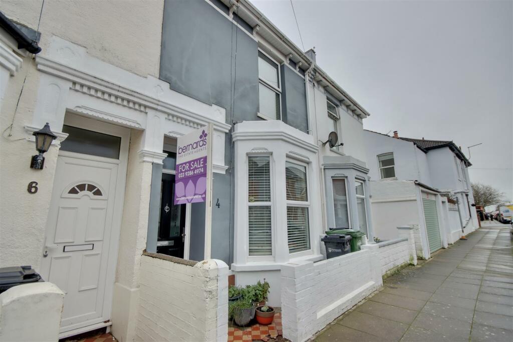 3 bedroom terraced house for sale in Hunter Road, Southsea, PO4