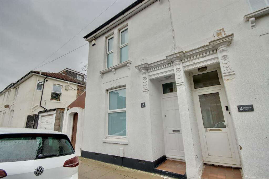2 bedroom end of terrace house for sale in Norman Road, Southsea, PO4