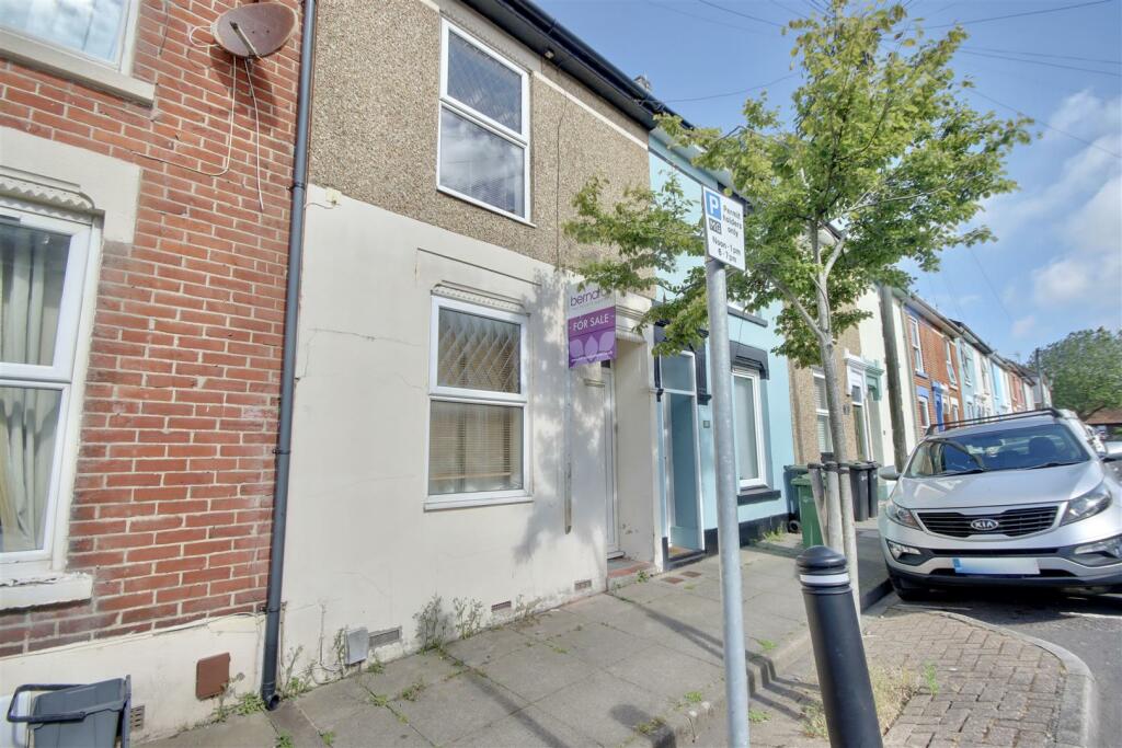 2 bedroom terraced house for sale in Priory Road, Southsea, PO4