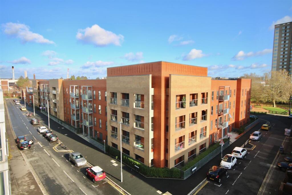 Main image of property: Pennant House, Cross Street, Portsmouth