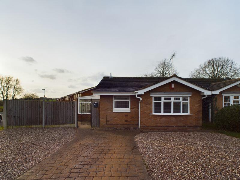 2 bedroom detached bungalow for sale in Wyke Way, Shifnal, Shropshire